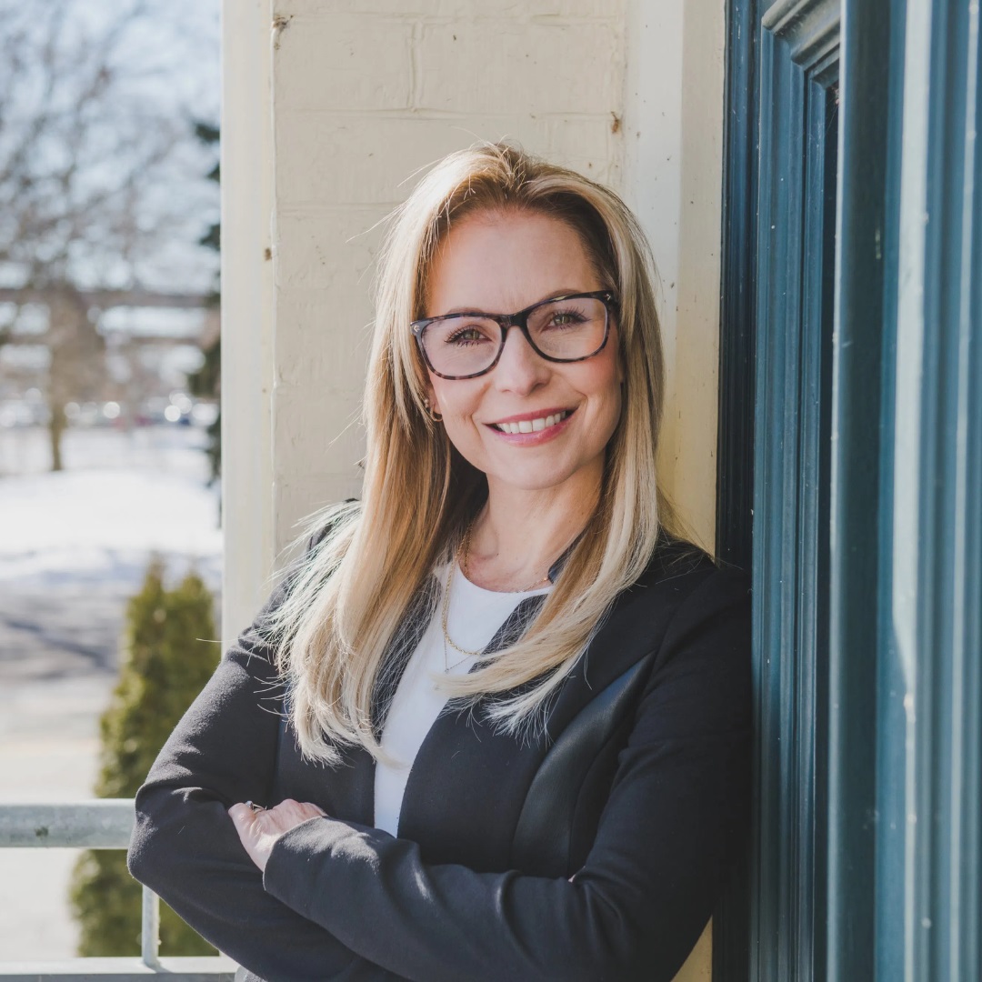 CEO Candice White headshot